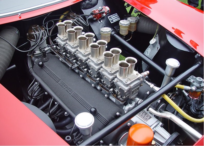 MODELART111 - 11E : Engine 250 GTO V12 + gearbox + radiator